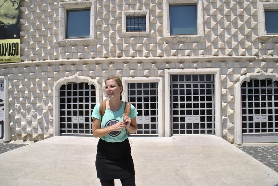 Lisbon: Starter Walking Tour to the highlights in German - Start at Rossio Square, Lisbon’s natural meeting point