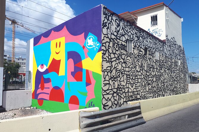 LISBON Street Art Tour - How hard is the walking?