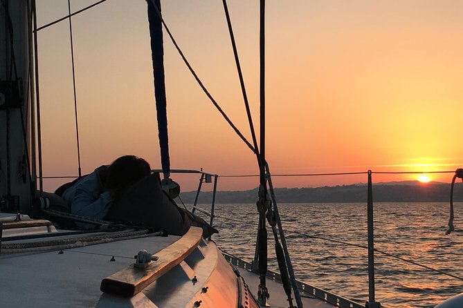 Lisbon Sunset Sailing Tour with White or Rosé Wine and Snacks - Belém Tower and the river mouth