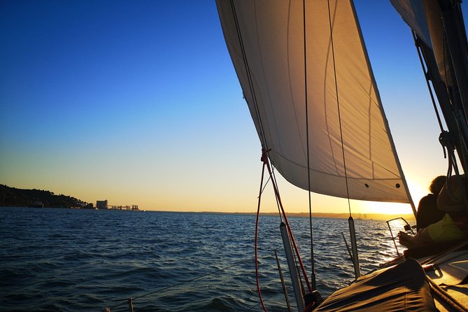 Lisbon Sunset Sailing with Portuguese Wine and History - Wine, blankets, and the sunset mood