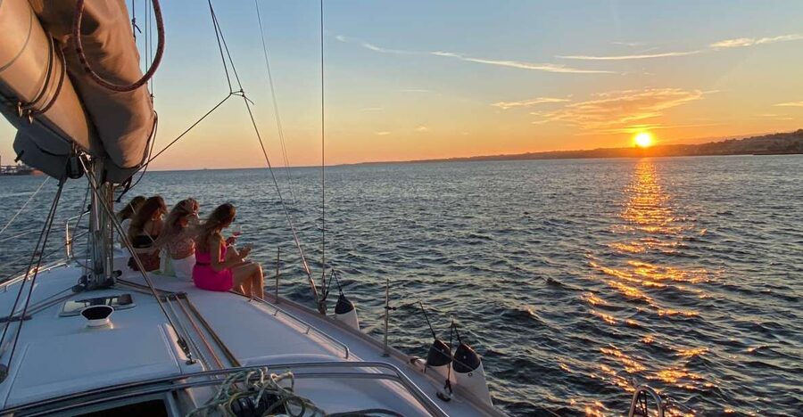 Lisbon: Tagus River Sailboat City Cruise - Starting at Bom Sucesso marina in Belém
