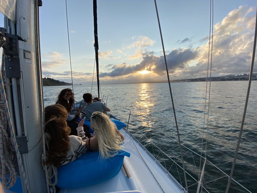 Lisbon: Tagus River Sunset Cruise with Drinks - Who should book this sunset sail?