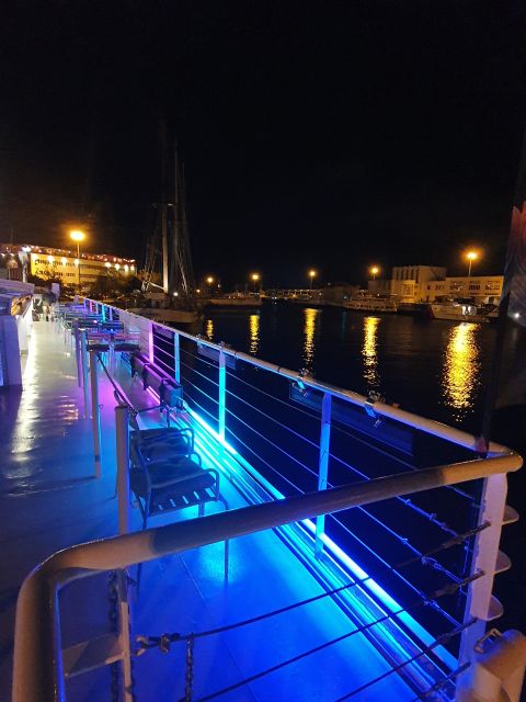 Lisbon: Tagus River Sunset Tour with Snacks and Drink - Quick points to know before booking