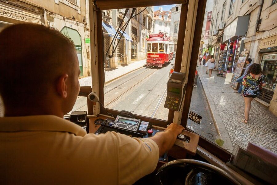 Lisbon Tram No. 28 Ride & Walking Tour - Riding Tram 28 through the Old Town