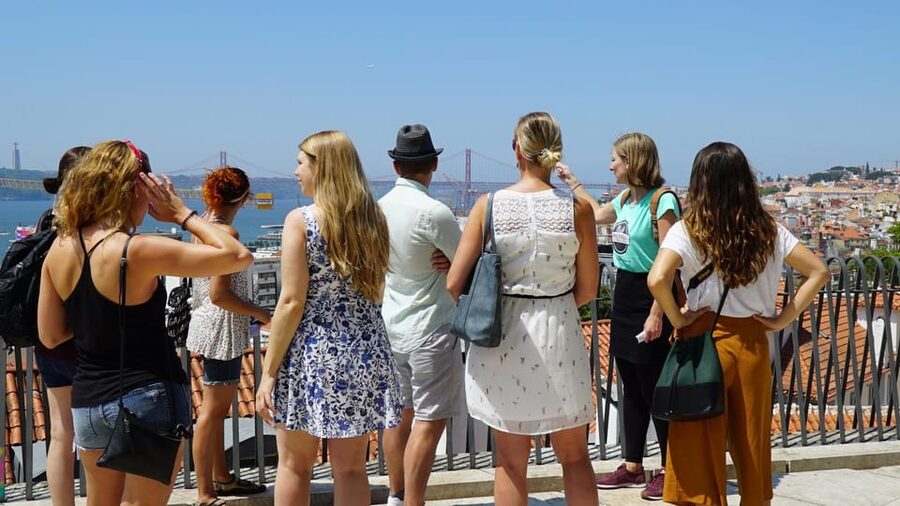 Lisbon: Walking Tour in the Center (Max 12 Participants) - Alfama and the Tagus viewpoint
