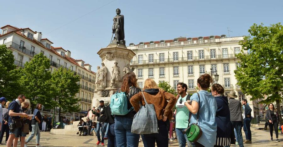 Lisbon: Walking Tour in the Center (Max 12 Participants) - Starting at Rossio Square and entering Baixa