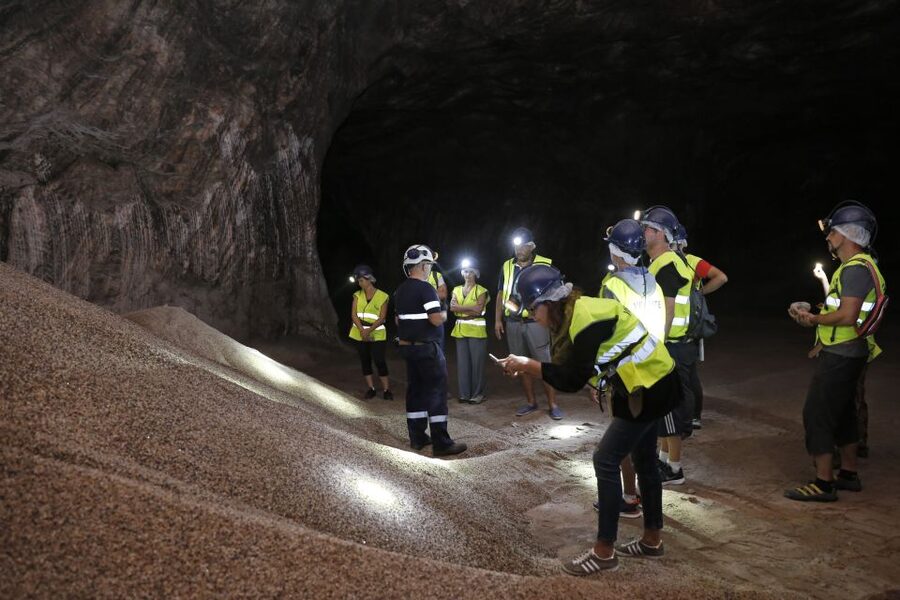Loulé: St. Barbara Art Collection w/Guided Salt Mine Tour - Descending 230 meters below Loulé