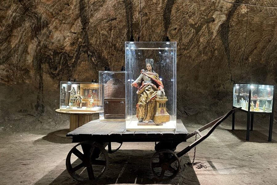 Loulé: St. Barbara Art Collection w/Guided Salt Mine Tour - Who should book this experience