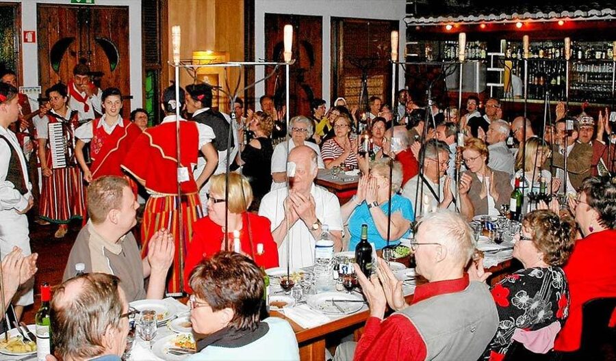 Madeira by Night with Traditional Dinner - Should you book Madeira by Night?