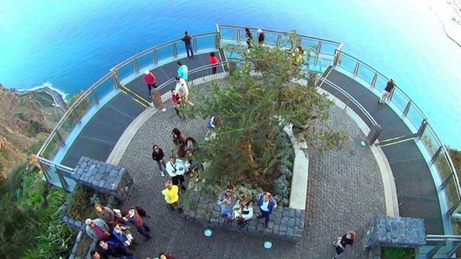 Madeira: Cabo Girão, Wine Tasting, & Serra d'Água Jeep Tour - The off-road ride through Madeira’s forest