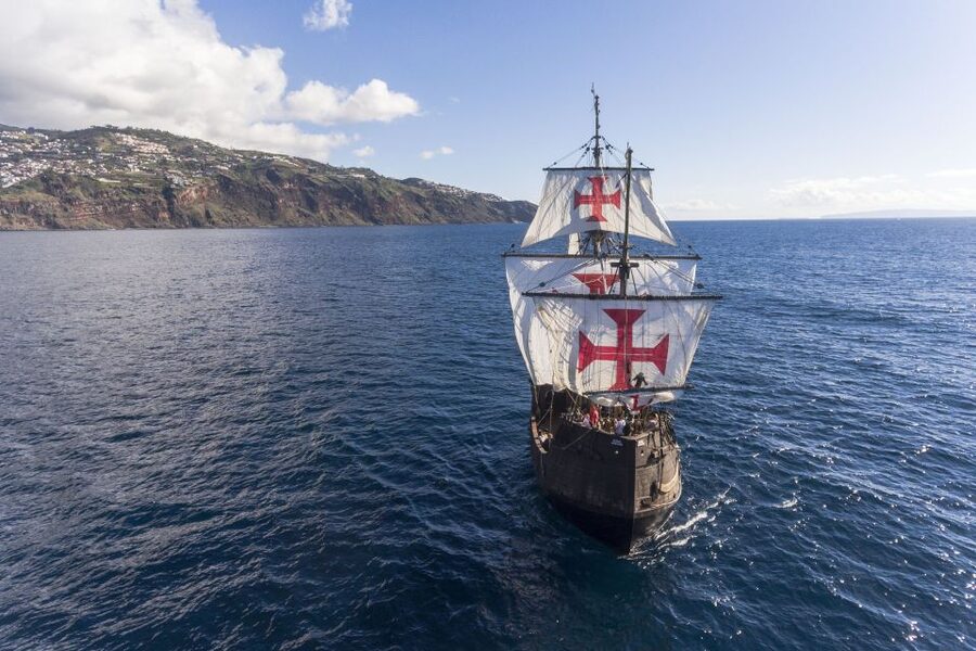 Madeira: Flag Ship Tour aboard Santa Maria de Colombo - Boarding the Santa Maria in Funchal