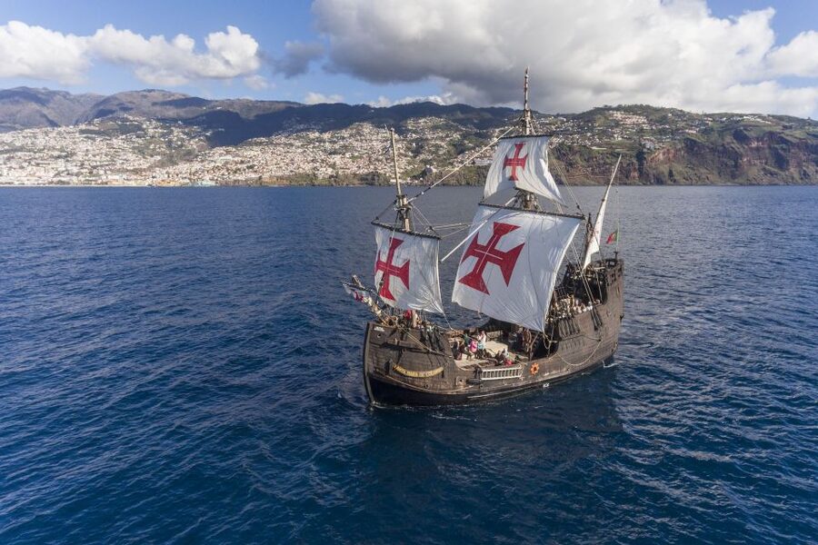 Madeira: Flag Ship Tour aboard Santa Maria de Colombo - Sailing along Madeira’s southern coast