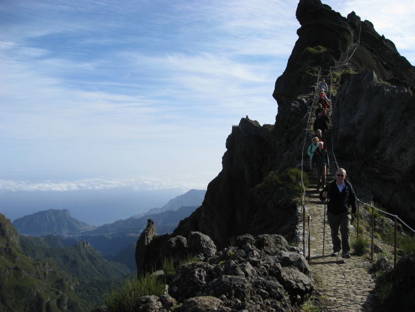 Madeira: Full-Day Pico Ruivo / Achada do Teixeira Walk - What you need to bring for six hours outside
