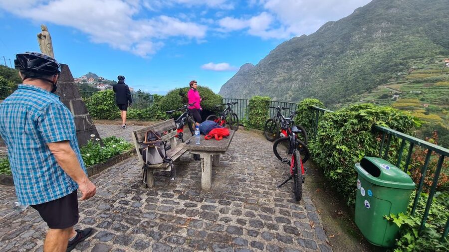Madeira: Guided E-bike Tour of the North Coast - Arco de São Jorge and Miradouro da Beira da Quinta