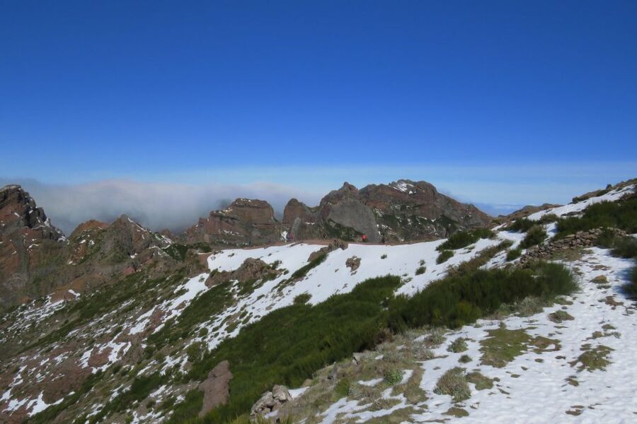 Madeira : Nun's Valleys and Pico Areeiro 4X4 Tour - Small groups, private rides, and the feel of the drive