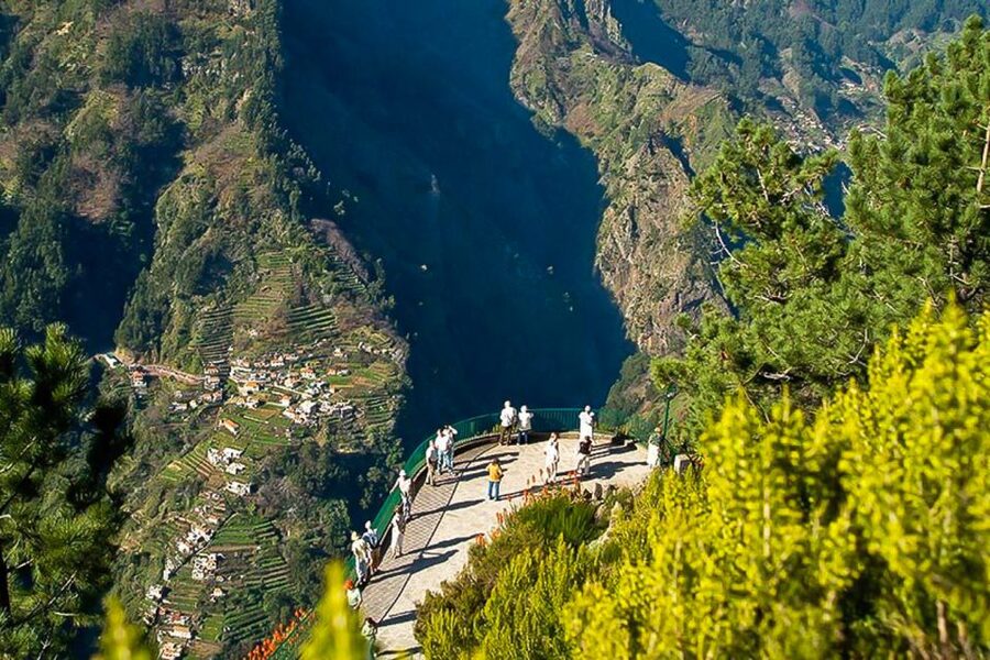Madeira: Nuns Valley Half-Day Tour - Eira do Serrado: The View That Makes the Trip