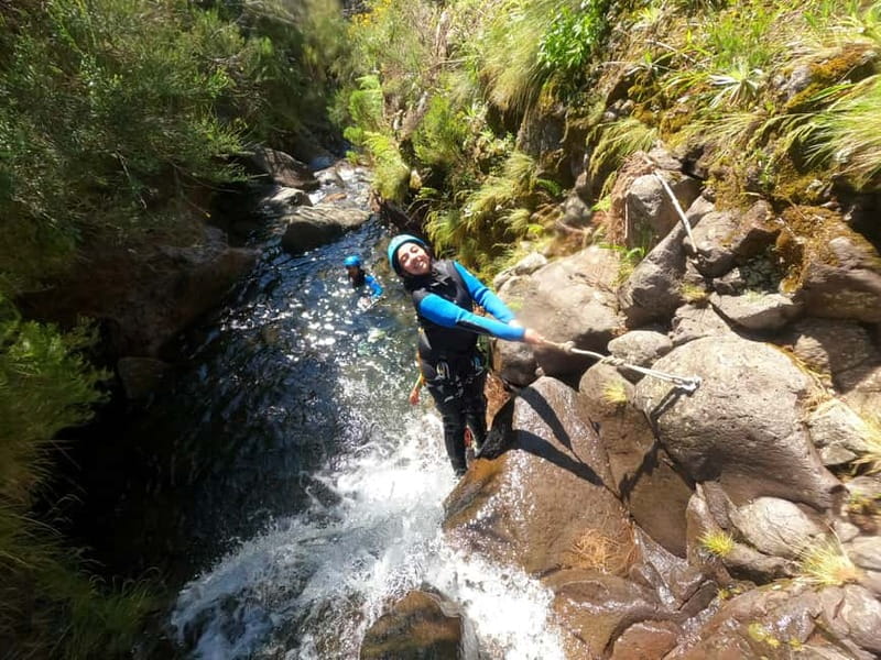 Madeira : Ribeira das Cales Canyoning (Level 1) - A gentle first step into Madeira canyoning