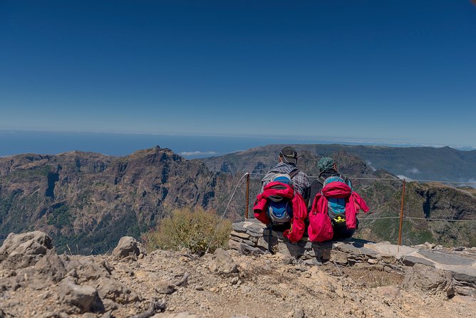 Madeira s highest Peaks - A guide, a driver, and less route planning