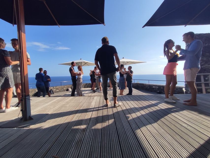 Madeira: Salsa and Bachata dance and discovery experience - What the strong feedback tells me