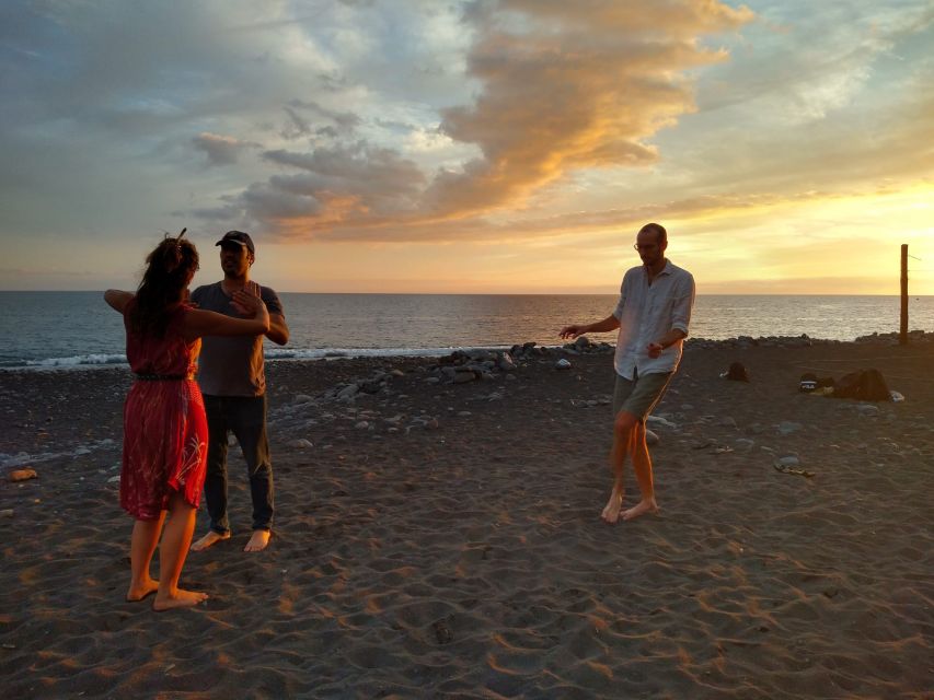 Madeira: Salsa and Bachata dance and discovery experience - What the one-hour class is likely to cover