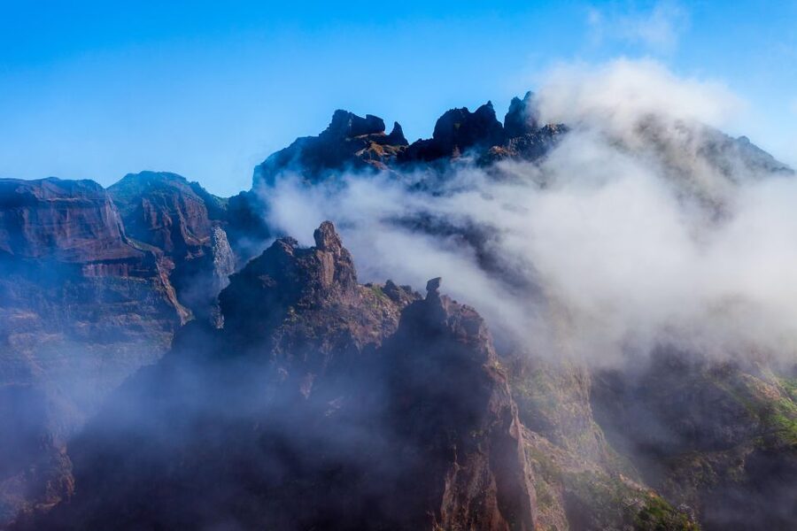 Madeira Stairway to Heaven to Larano Hike Mountain to Sea - Two sides of Madeira in one long day