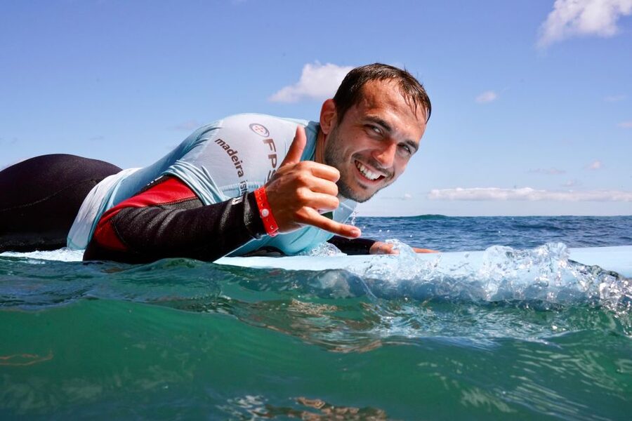 Madeira: Surf Lessons for All Levels - Why the schedule follows the tides