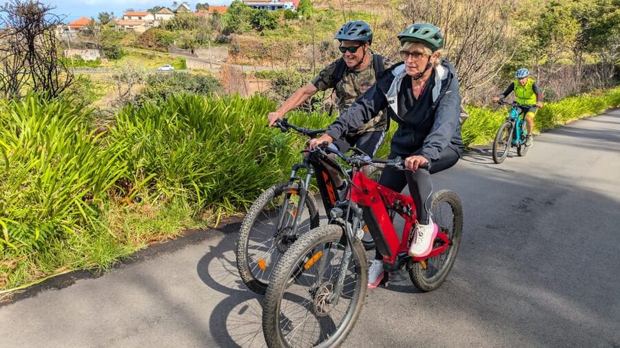 Madeira West coast: Guided Sightseeing E-Bike Tour - The return through Fajã da Ovelha and Maloeira