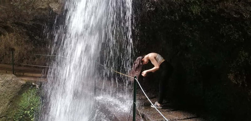 Madeira: Wet your hair in the amazing Levada Nova / Moinhos - Following Levada Nova and Moinhos