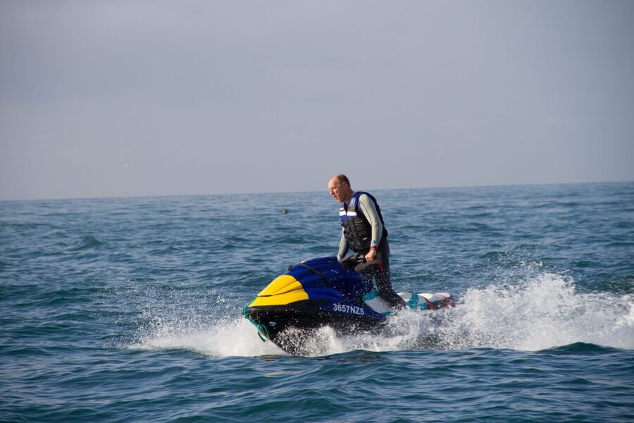 Nazaré: Jet Ski Rental - Riding past Nazaré’s beaches