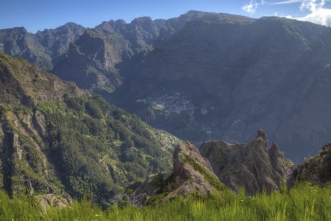 Nun's Valley & Sea Cliff - Half Day - Shared Tour - Câmara de Lobos, a short coastal pause