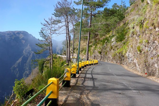 Nuns Valley Tour - Stop one: Curral das Freiras and the valley floor