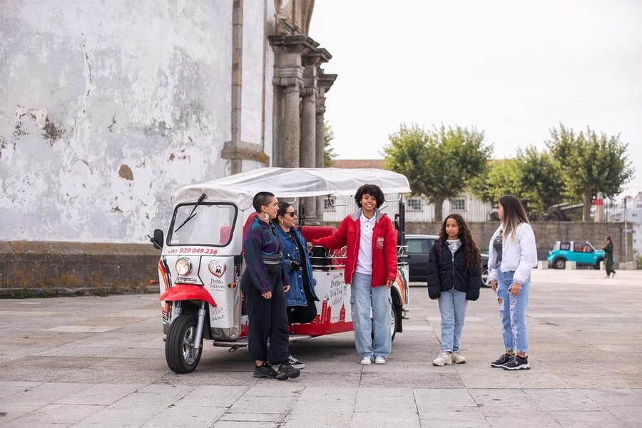 Oporto Tuk-Tuk Tour: Fast, Fun & Flexible – 1H to Full Day! - Bolhão Market and Porto food advice