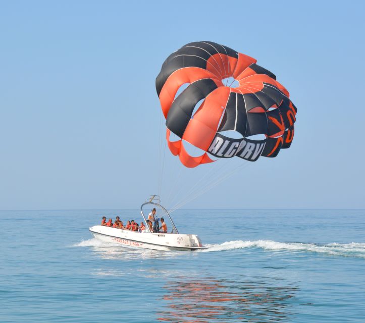 Parasailing Vilamoura - Family appeal, ages, and access
