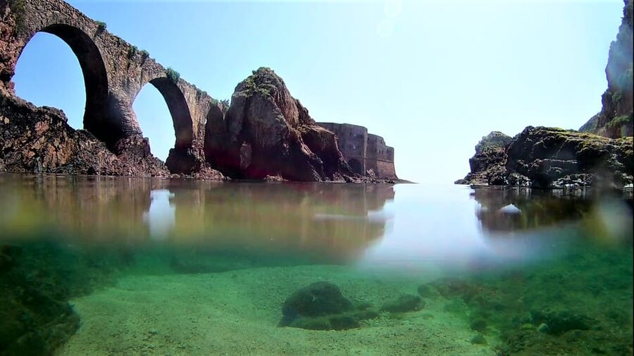 Peniche: Berlengas Island Catamaran Tour + Snorkeling - What the four-hour schedule really means
