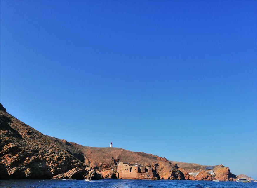 Peniche: Berlengas Island Round-Trip Ferry with Island Stop - Crossing from Peniche to the Berlengas