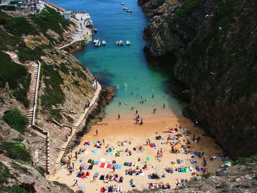 Peniche: Berlengas Roundtrip and Glass-Bottom Boat Cave Tour - FAQ