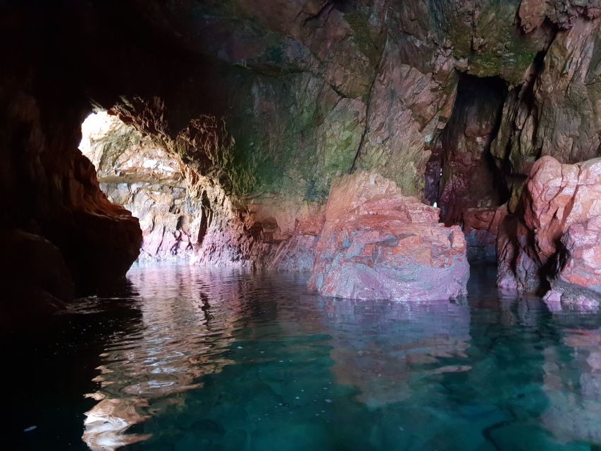 Peniche: Berlengas Roundtrip and Glass-Bottom Boat Cave Tour - From Peniche Marina to the Berlengas