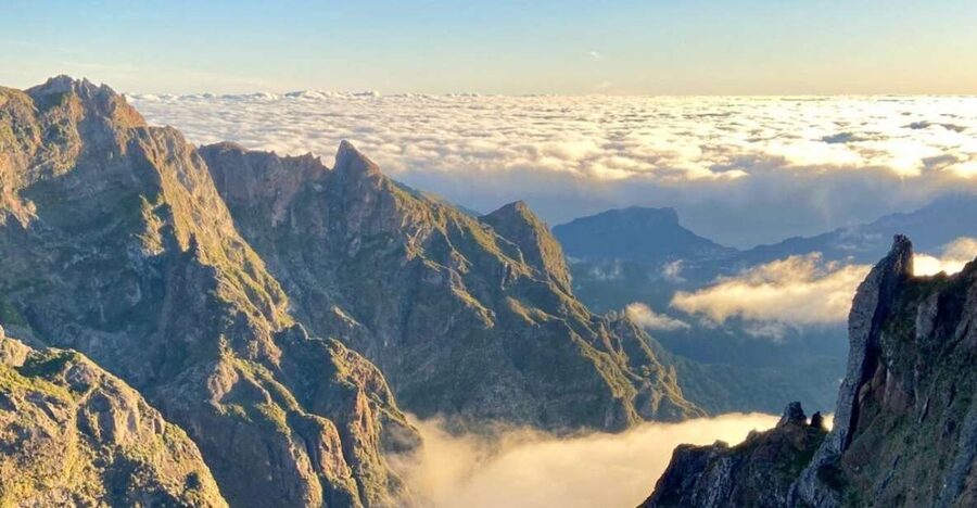Pico Do Arieiro Pico Ruivo Sunrise or Morning Hike Transfers - Why this Madeira mountain transfer makes sense