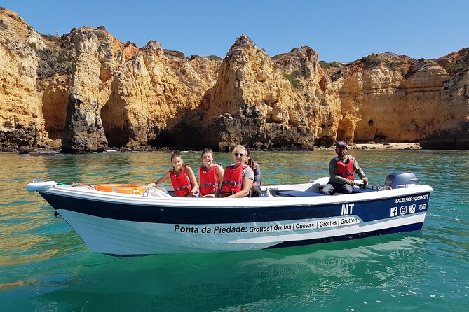 Ponta da Piedade Grotto Tour in Lagos, Algarve - Praia Dona Ana from the water