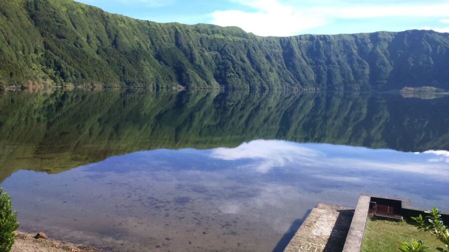 Ponta Delgada: Half-Day 4x4 Sete Cidades Trip - Who will enjoy the 3.5-hour format?