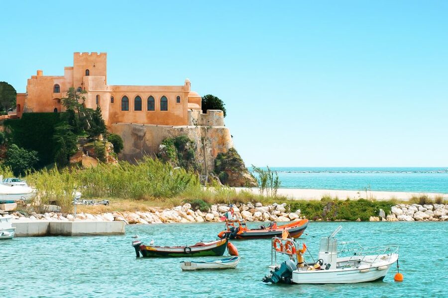 Portimão: Benagil Cave and Praia de Marinha Boat Tour - Key points at a glance