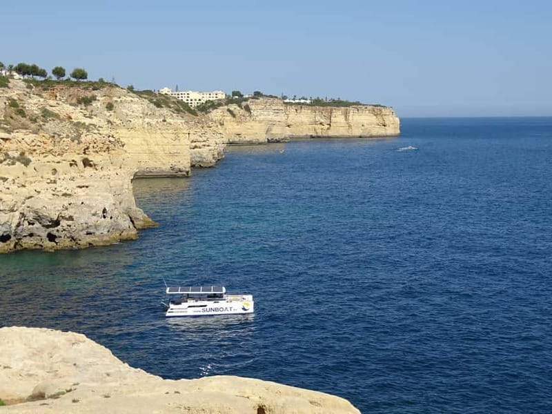 Portimão: Benagil Caves & Golden Coast Eco Catamaran Tour - Booking, cancellation, and practical preparation