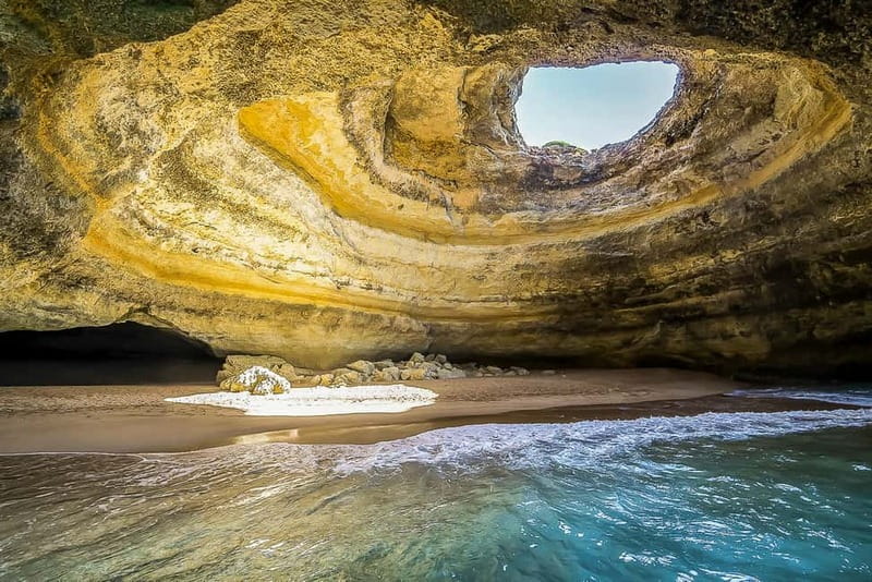 Portimão: Benagil Caves Speed Boat Tour with Sunset Option - Key points to know before booking