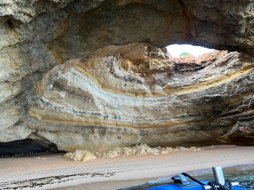 Portimao: Boat trip to the Benagil Cave - The return ride to Portimão