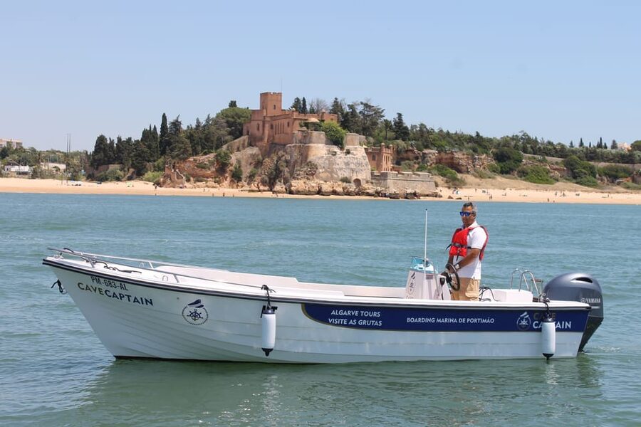 Portimão: Caves, Benagil and Algarve Coastline Boat Tour - Should you book it?