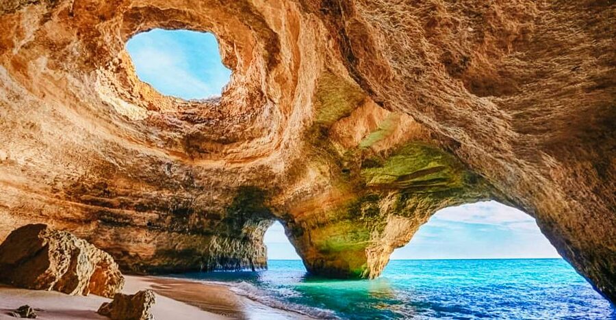 Portimão: Sunset Cruise to Benagil Cave - Alfanzina Lighthouse and the approach to Benagil