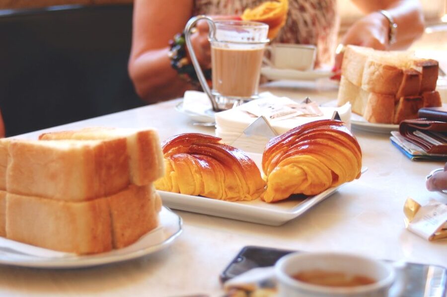 Porto: 3-Hour Food Tour - What the guides add to the day