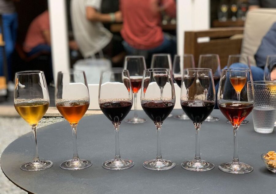 Porto: 5 Port Wine Tasting with Delicious Pairings - Why the Food Pairings Matter
