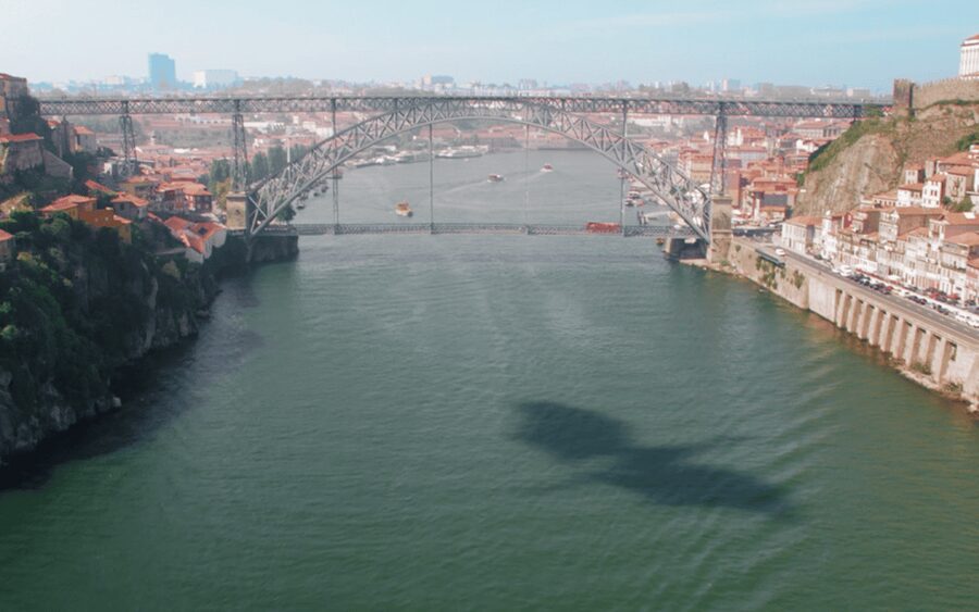 Porto: 5D Flight over de City for all family. - The staff and the overall feel