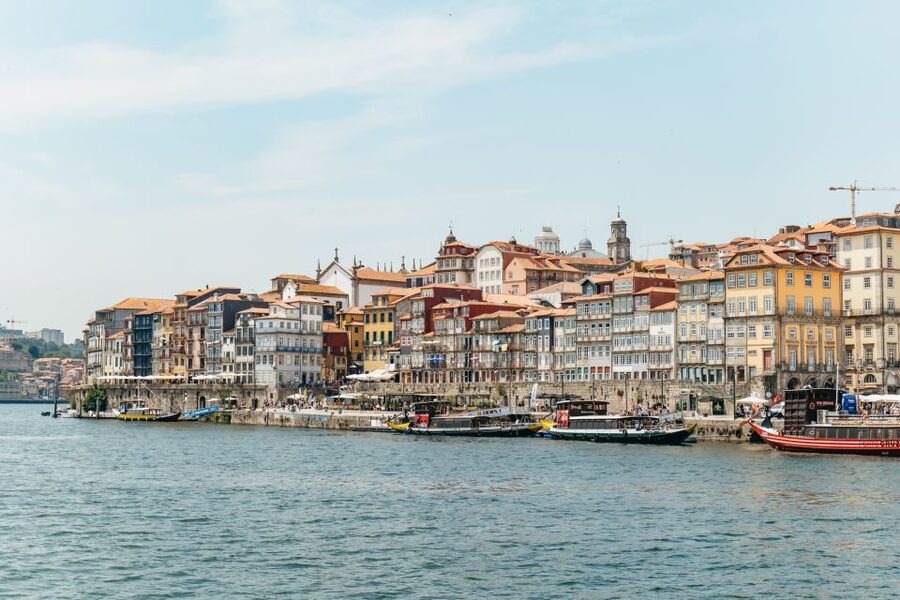 Porto: 6 Bridges Douro River Cruise - From Ribeira to Freixo and back toward the Atlantic